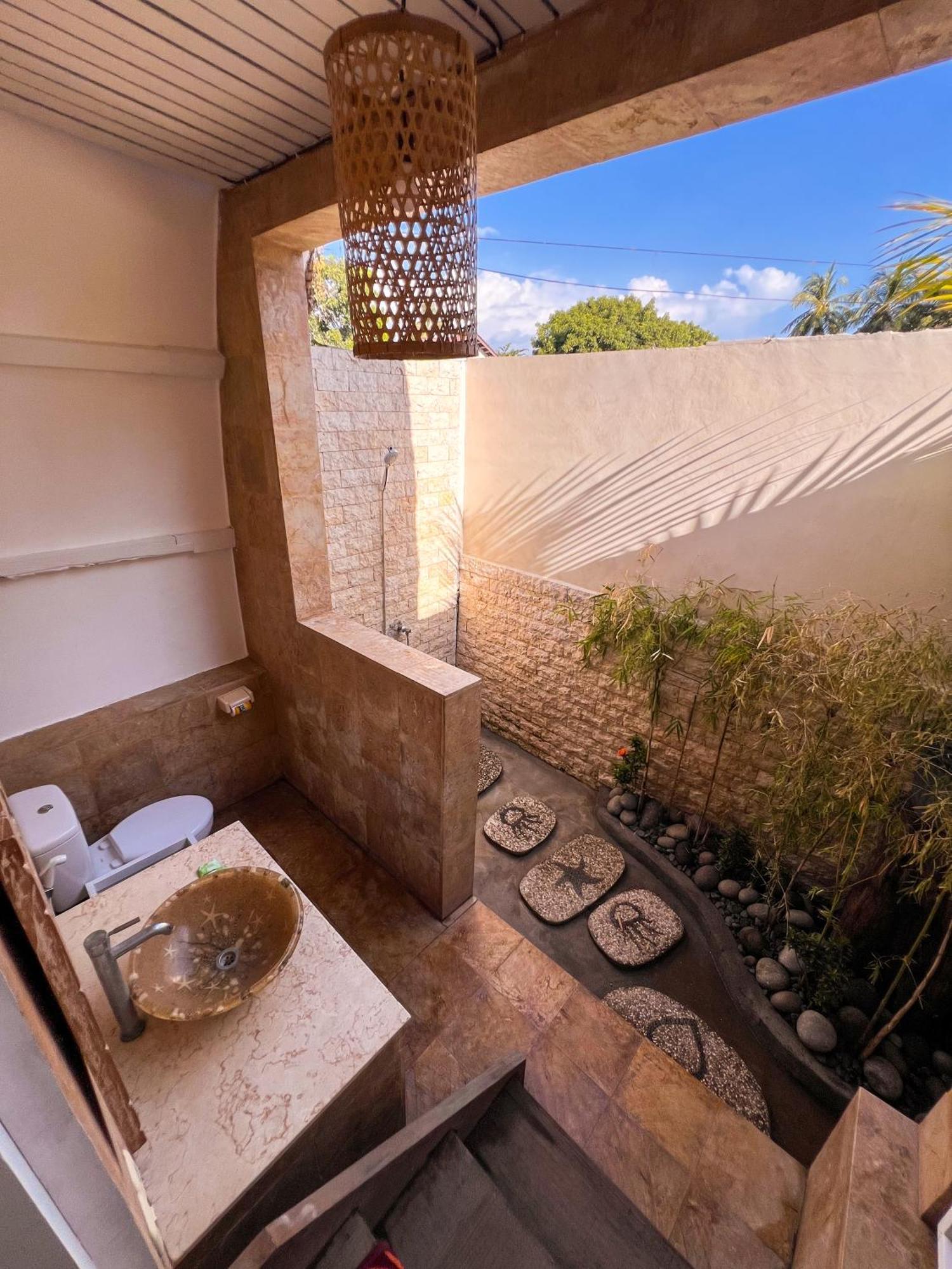Coconut Dream Villas Τζίλι Τραγουανγκάν Εξωτερικό φωτογραφία