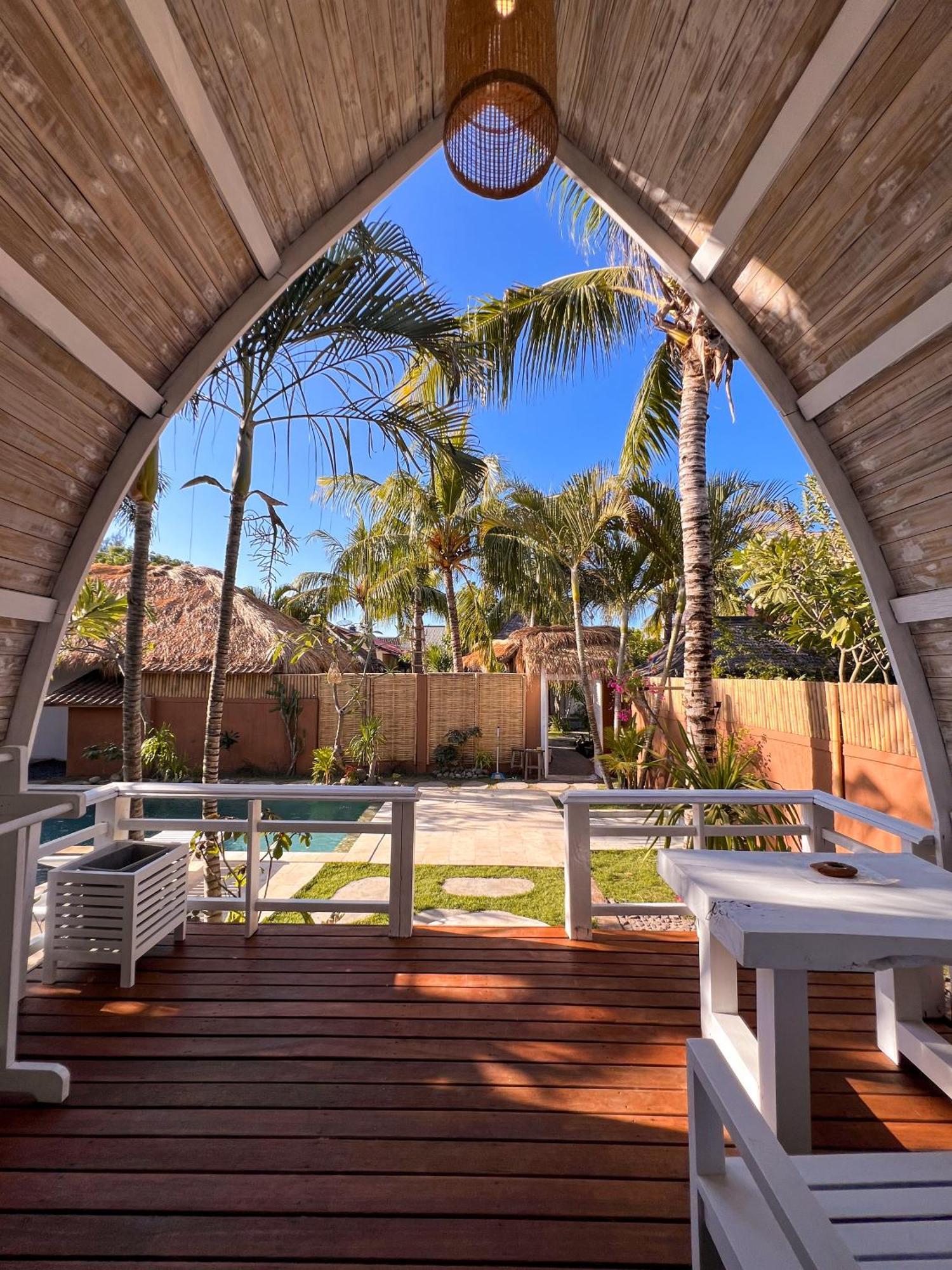 Coconut Dream Villas Τζίλι Τραγουανγκάν Εξωτερικό φωτογραφία